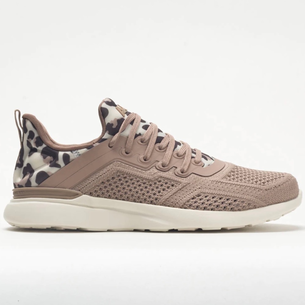 APL Women’s Techloom Sneaker | Size 8